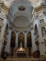 Arzignano, Altar und Chor im Duomo di Ognissanti (28.10.2017)