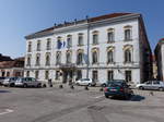 Karlovac, Rathaus am Josipa Jurja Strossmayera Platz, erbaut 1905 von Janko Holjac (01.05.2017)