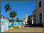 Das historische Zentrum von Trinidad bildet der Plaza Mayor vor Kirche der heiligen Dreifaltigkeit (rechts).