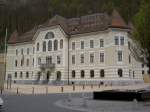 Vaduz, Regierungsgebude, erbaut von 1903 bis 1905 im neubarocken Stil (09.04.2012)