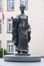 LUXEMBOURG, 20.06.2023, Denkmal der Groherzogin Charlotte (1896-1985) auf der Place de Clairefontaine
