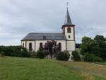 Hostert, Pfarrkirche Saint-Michel in der Rue de Folschette (22.06.2022)