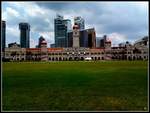 Kuala Lumpur, Merdeka Square oder Dataran Merdeka, also der Platz, selbstverständlich mitten im Herzen der Stadt gelegen, unter britischer Herrschaft ein Cricketfeld, wo am 31.