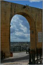 Ausblick von von den Lower Barracca Gardens auf Valletta.