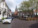 Breda, Ginnekenmarkt mit Turm der St.
