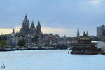 Bilck bder das Oosterdok auf die Altstadt von Amsterdam.