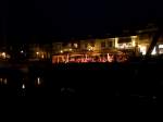 Enkhuizen am 6.9.2014: Die Strae Dijk am Oudehaven bei Nacht 