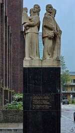 Das Denkmal f�r das gefallene Eisenbahnpersonal in Utrecht wurde 1949 zum Gedenken an die Mitarbeiter der Niederl�ndischen Eisenbahnen errichtet, die im Zweiten Weltkrieg ums Leben kamen.