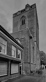 Die im Jahre 1131 erstmals urkundlich erw�hnte Buurkerk war die �lteste der vier mittelalterlichen Pfarrkirchen in Utrecht.
