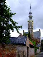 Die schmale Gasse zum Stadhuis(Rathaus) in Veere;110829