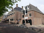 Hellevoetsluis, Prinsenhaus und alte Waag, Prinsenhaus erbaut von 1662 bis 1664 durch Pieter Post (11.05.2016) 