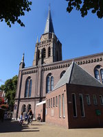 Dorpskerk in Voorschoten, erbaut von 1539 bis 1542 (23.08.2016)