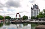 Rotterdam -  Boerengat Harbour , im Hintergrund die  Willemsbrug  - 15.09.2012