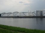 Tanklager im Europort in Rotterdam (11.05.2016)