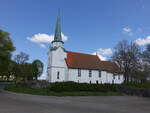 Rakkestad, evangelische Kirche, erbaut ab 1370, umgestaltet 1875 durch Gustav Blom Kielland (20.05.2023)