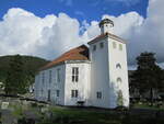 Kvinesdal, evangelische Kirche, weie Holzkirche von 1837, erbaut nach Plnen des Architekten Hans Linstow (24.06.2013)