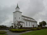 Sveio, evangelische Kirche, Holzkirche mit 630 Pltzen von 1858 (25.06.2013)