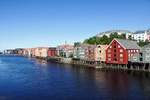 TRONDHEIM (Fylke Trndelag), 29.05.2018, Blick auf die alten Speicherhuser am Ostufer der Nidelva