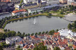 Blick auf Lille Lungegrdsvannet in der norwegischen Hansestadt Bergen vom Aussichtspunkt Flyen.