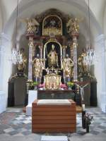 Diex, barocker Hochaltar der Wehrkirche St.