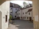 Amstetten, Innenhof von Schlo Ulmerfeld (04.05.2013)