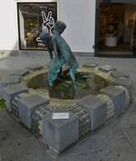 Der Krebsenbrunnen in der Fugngerzone in St.