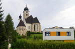 Blick zur Pfarrkirche Hl.