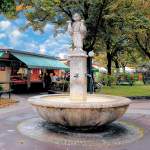 Gnselieslbrunnen am Sdbahnhofmarkt in Linz, Foto vom 18.September 2015