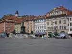 Graz, Hauptplatz mit Uhrturm und Luegghaus (18.08.2013)