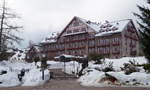 Blick auf das 1903 erffnete Grand Hotel in Kitzbhel, das heute als Seminarzentrum dient; 23.02.2019.