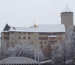Hier nun das Schloss Matzen in St.Gertraudi bei Brixlegg bei starkem Schneefall im Winterkleid.(17.12.2011)