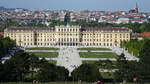 Wien, Schloss Schnbrunn, erbaut von 1696 bis 1701 durch Johann Bernhard Fischer von Erlach (19.04.2019)