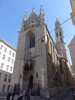 Wien, gotische römisch-katholische Kirche Maria am Gestade, Chor erbaut von 1330 bis 1355, Langhaus um 1400 (20.04.2019)