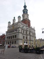 Poznan / Posen, Rathaus am Stary Rynek, erbaut von 1550 bis 1560 durch Giovanni Battista Quadro, die prachtvolle Fassade schmcken eine dreigeschossige Loggia mit Arkadengngen und eine hohe