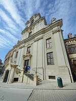 Die Piaristenkirche wurde in den Jahren 1718 bis 1728 im Stil des Sptbarock erbaut.