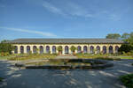 Im Palastgarten von Wilanw befindet sich eine Orangerie, welche 1749 erbaut wurde.