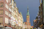 Danzig (Gdańsk) - Langgasse mit dem um 1556 erbauten Rechtstdtischen Rathaus.