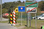 Die deutsch-polnische Grenze an der Wojska Polskiego (Swinemnder Chaussee) westlich von Świnoujście.
