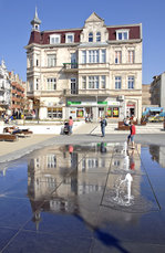 Ein Haus aus der deutschen Grnderzeit am Plac Wolności in Świnoujście (Swinemnde).