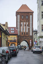 Das Steintor in Darłowo (Rgenwalde) ist ein frher mit stattlichen Giebelaufbauten versehenes Stadttor, das 1732 erneuert wurde.