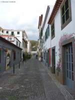 Eine der vielen kleinen Gässchen im historischen Stadtteil Santa Anna (Funchal, Madeira - März 2014)