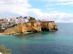 LAGOA e CARVOEIRO, Gemeindeteil Carvoeiro (Concelho de Lagoa), 07.02.2005, Blick ber die Bucht von Westen nach Osten