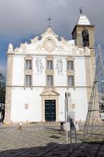 OLHO (Concelho de Olho), 05.02.2020, Vorderfront der Igreja Matriz de Nossa Senhora do Rosrio