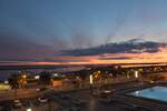OLHO (Concelho de Olho), 17.02.2020, Sonnenuntergang ber der Lagune, vom Hotel aus gesehen