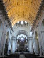 Lissabon, Hochaltar der Igreja de Sao Vicente de Fora, erbaut von Machado de Castro (29.05.2014)