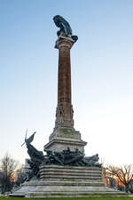 Das Monument fr die Helden des Krieges der Iberischen Halbinsel (Monumento aos Heris da Guerra Peninsular) in Porto wurde 1908 errichtet.