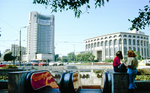 Hotel Intercontinental und das Nationaltheater in Bukarest.