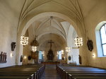 Eskilstuna, Innenraum der Fors Kirche, Altar von 1655, Kanzel von 1675 (14.06.2016)