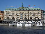 Stockholm, Grand Hotel am Sdra Blasieholmshamnen, erbaut von 1872 bis 1874 durch Axel Kumlien (04.06.2018)
