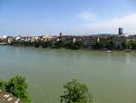 Basel, Blick von der Pfalz auf den Rhein und den rechtsrheinischen Stadtteil Kleinbasel, Mai 2015 